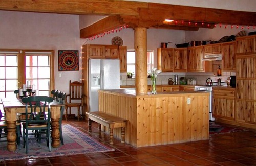 Taos House | Heathers Hacienda 3 360 Views Hot Tub AC