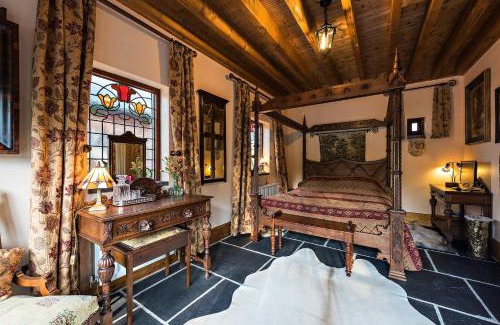 Ballynahinch House | Heathfield Hall, Hillsborough - The Coach House