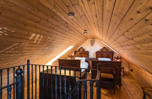 Ballynahinch House | Heathfield Hall, Hillsborough - The Coach House