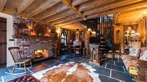 Ballynahinch House | Heathfield Hall, Hillsborough - The Coach House
