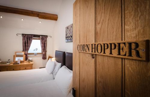 Macclesfield Bed & Breakfast | Heaton House Farm