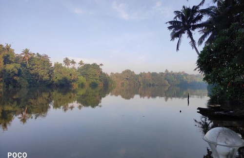 Thiruvananthapuram House | Heaven homestay lake view home