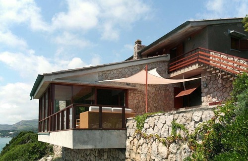 Gaeta House | Heaven is a Place on Earth