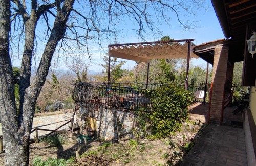 Preggio Villa | Heaven rural retreat with a stunning view on the lake between Tuscany and Umbria
