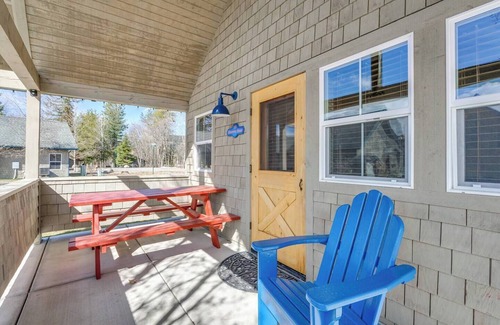 Sandpoint House | Heaven Sent - Courtyard Beach Bungalow