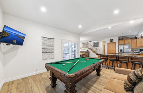 Montgomery Estates House | Heavenly Adventure - Luxury Mountain Home, Pets, Hot Tub, A/C
