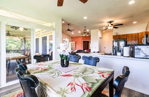 Honomu Apartment | Heavenly Hawaii Retreat Home near Hilo, Ocean & Waterfalls