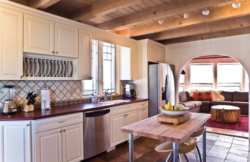 Northeast Santa Fe House | Heavenly Mountain Views-Close to Plaza, Ski, Pickleball & Hot Tub, Upscale home