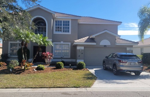 Braden River House | Heavenly Pool Home on a Golf Course