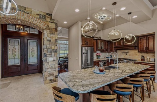 Hedgesville House | Heavenly View Luxury with Country Charm Sleeps 16 Game Room in Hedgesville WiFi