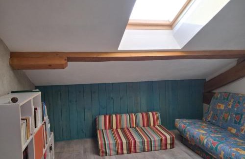 Pommiers Apartment | Hebergement calme et verdoyant