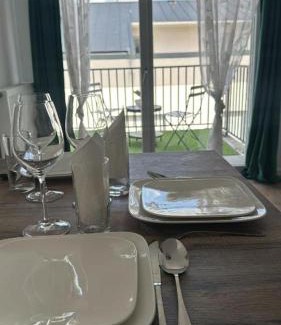 Lieusaint Apartment | Hebergement DEUX pièces en résidence propre et calme