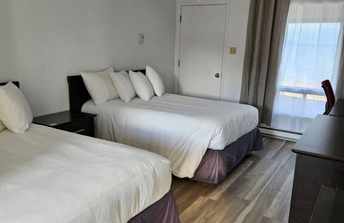 Saint Georges de Malbaie Hotel | Hebergement Fort Prevel