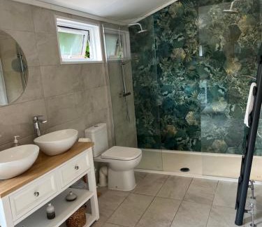 Storwood House | Hedgehog Lodge at Owlet Hideaway - with Hot Tub, near York