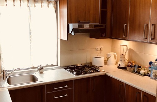 Suduwella Apartment | Hedges Court Residencies Town Hall-2 Room 3 Bed Apartment