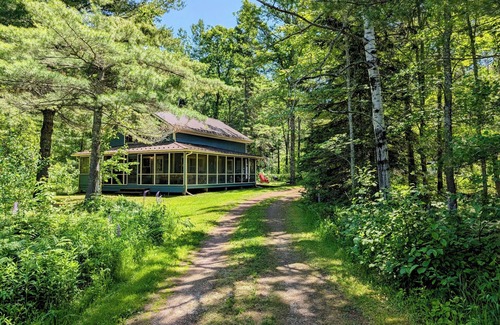 La Pointe House | Heersema House - Nestled in the woods with Lake Superior Access across the Street