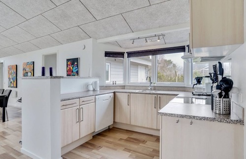 Skaven Strand House | "Heide" - 750m to the fjord by Interhome