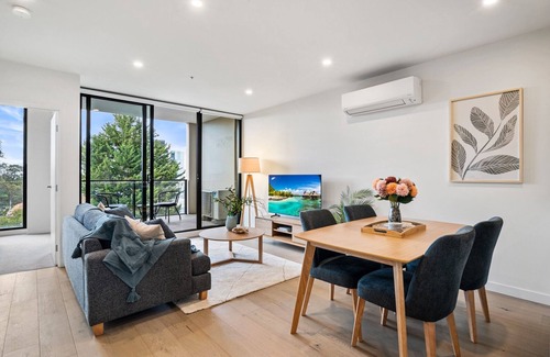 Heidelberg Apartment | Heidelberg 2-Bed Retreat near Austin Hospital