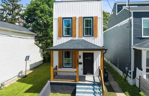 Walnut Hills House | Heights on Wayne by Blackhouse