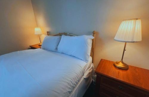 Brent Hotel | Helen's Hotel near Wembley