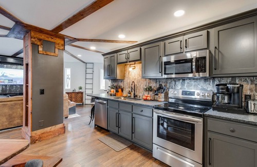 Helen Apartment | Helen WasserHaus (Water Tower) on Chattahoochee