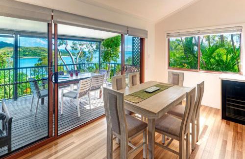 Hamilton Island Apartment | Heliconia 10 Newly Renovated Centrally Located House Hamilton Island