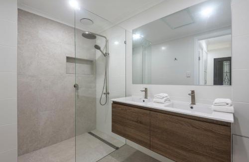 Hamilton Island Apartment | Heliconia Grove - 1 bedroom - on Hamilton Island by HIHA