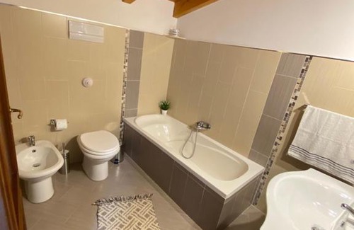 Mondello House | HELIOS House