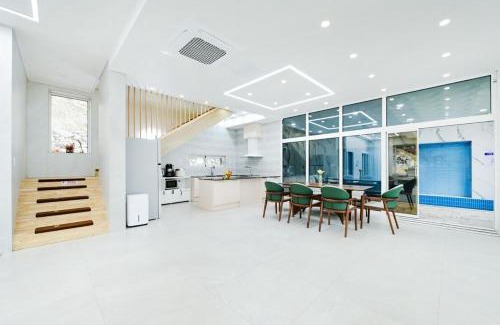 Gapyeong Villa | Helios Private Pool Villa