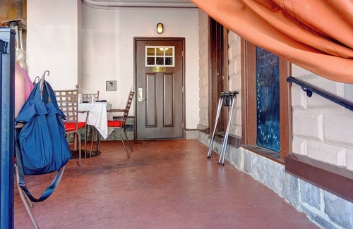 Hershey Apartment | Hell's Kitchen, Apt #1n1-bedroom apartment just a short walk to Hershey Theatre
