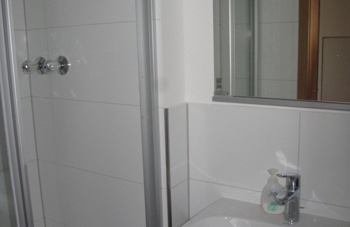 Sachsenhausen-Sud Apartment | Helle 3 Zimmerwohnung mit Balkon