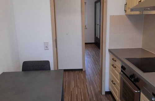 Schollkrippen Apartment | Helle und Freundliche Ferienwohnung mit Balkon