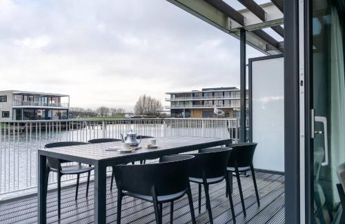 Oranjeplaat Villa | Hello Zeeland - Veerse Wende - Lamsoor 9