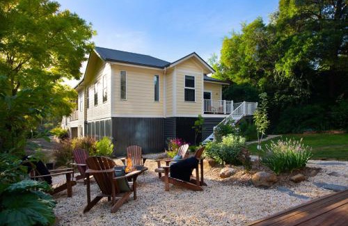 Daylesford House | Hemingway House Daylesford