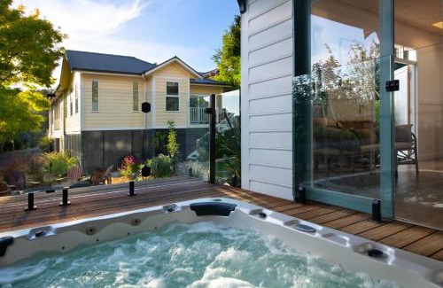 Daylesford House | Hemingway House Daylesford