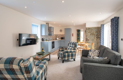 Ty Croes Cottage | Hen Golchdy : Pet-Friendly 2‑Bed Cottage in Aberffraw | Managed by Anglesey Holiday Lettings