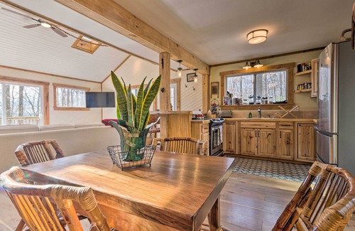 Hendersonville Cabin | Hendersonville Cabin w/Hot Tub, Views & Fire Pit!