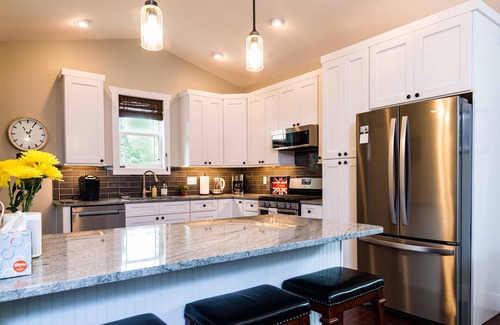 Hendersonville House | Hendersonville NC Retreat.