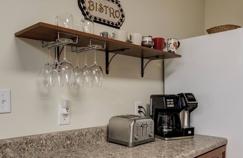 Hendersonville House | Hendo Rancho d.t. Hendersonville