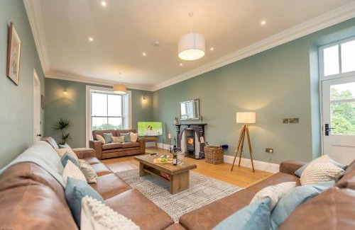 Rhyd-y-clafdy House | Hendre-Feinws