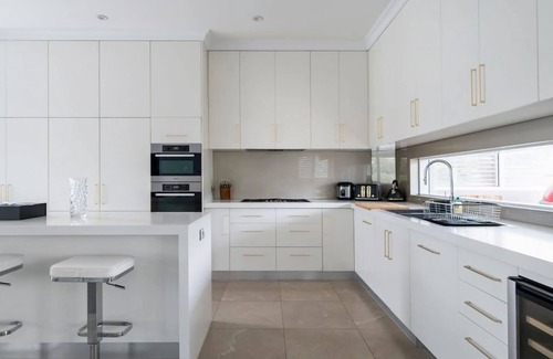 Rodd Point House | Henley Haven Private BBQ Terrace