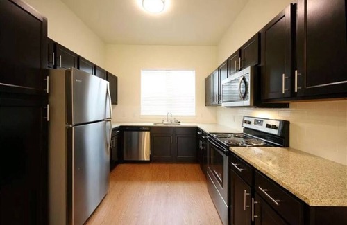 Round Rock Condo | Henna2BD2B Condo Pool Furnished