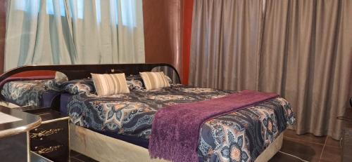 Valhalla House | Henning nest guest house