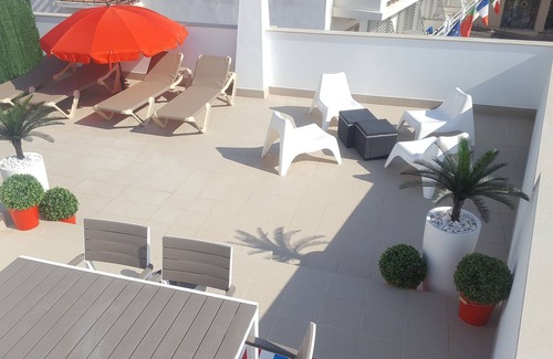 Lagos City Center Apartment | HENRI'S APARTMENTS - City Center: 4 bedrooms - The best in Lagos!