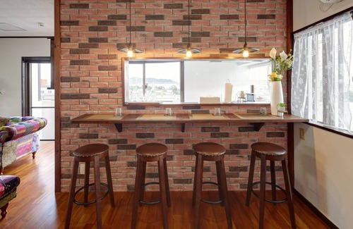 Uruma Apartment | Henza Island paradise just across the underwater/Uruma Okinawa