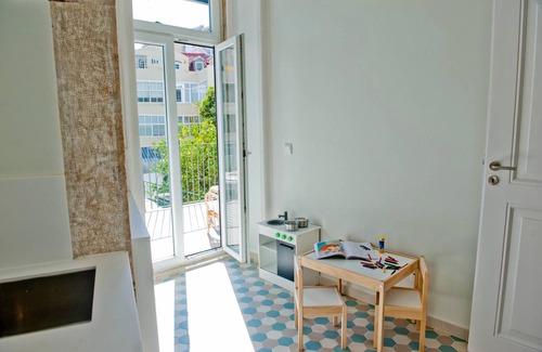 Lisbon Old Town Apartment | Her Majesty at Liverdade Avenue 1E