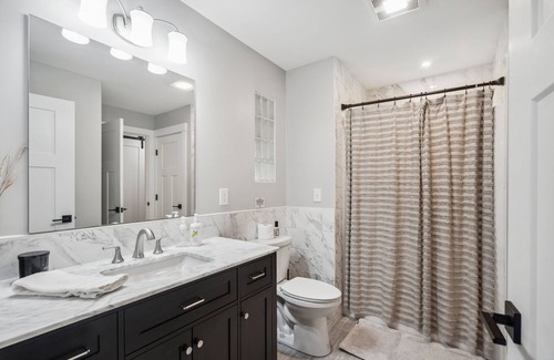 Plymouth House | Heritage Hill Hideaway · Pool, Sauna, Hot Tub, 10 mins to Squam Lake Beach