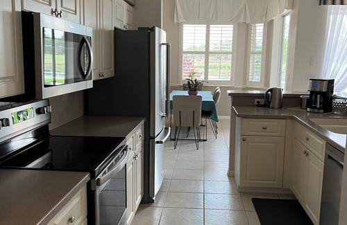 Heritage Palms Villa | HERITAGE PALMS-Updated, 3BR, 2BA. GOLF, POOLS, PICKLEBALL, TENNIS, BOCCE, GATED.