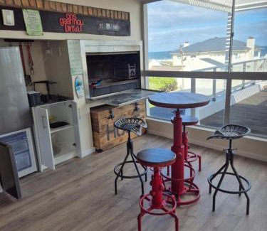 Sandbaai House | HERMANUS , SANDBAAI holiday house