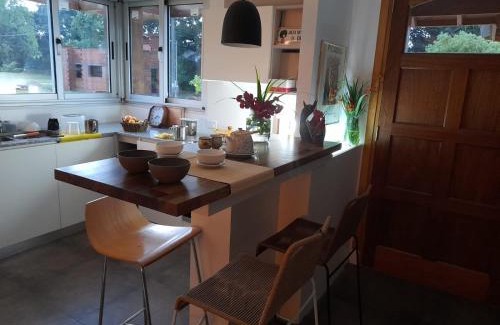 Miramar House | Hermosa casa de diseño en las lomas